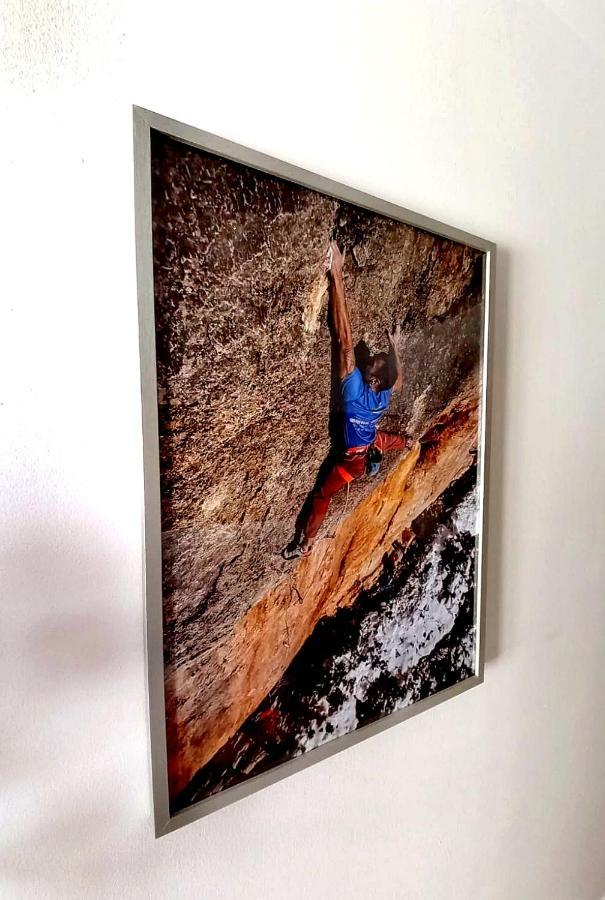 Cornu Karma Apartment Siuranella Cornudella de Montsant Dış mekan fotoğraf