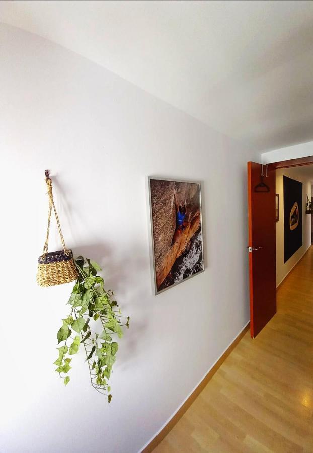 Cornu Karma Apartment Siuranella Cornudella de Montsant Dış mekan fotoğraf